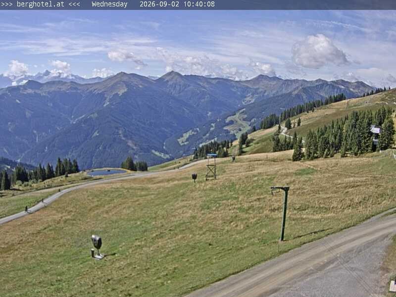 Archiv Foto Webcam Saalbach Hinterglemm - Berghotel Seidl-Alm