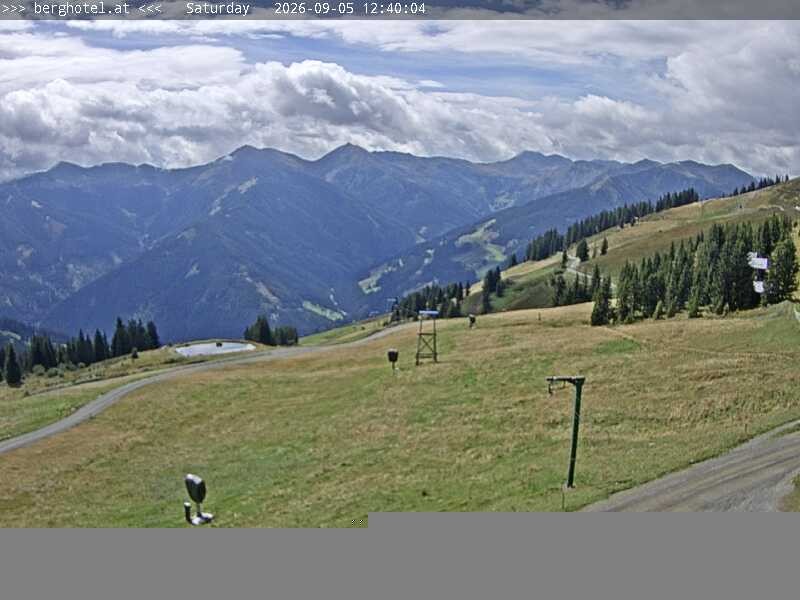 Archiv Foto Webcam Saalbach Hinterglemm - Berghotel Seidl-Alm