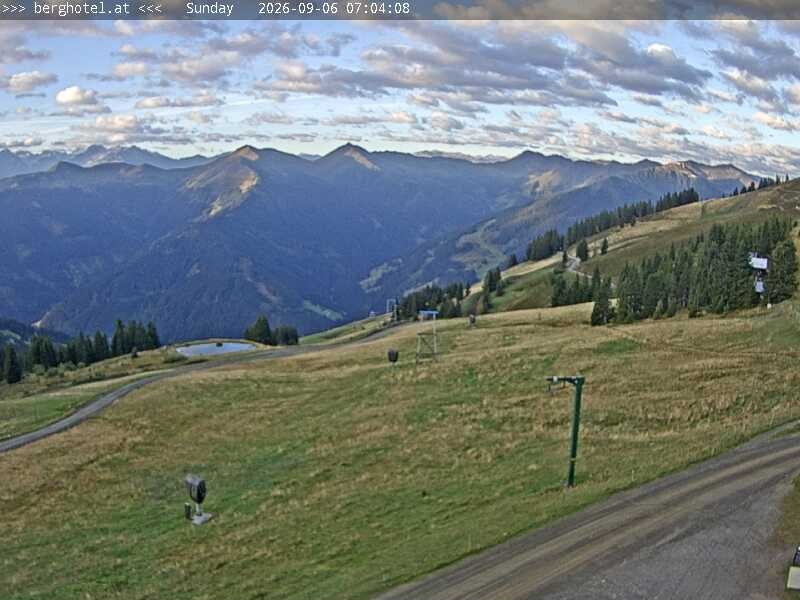 Archiv Foto Webcam Saalbach Hinterglemm - Berghotel Seidl-Alm