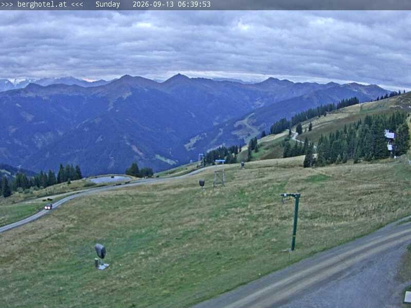 Archived image Webcam Saalbach - View from Seidl Alm