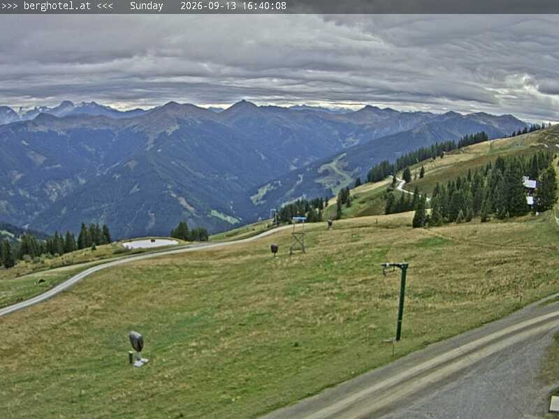 Archived image Webcam Saalbach - View from Seidl Alm