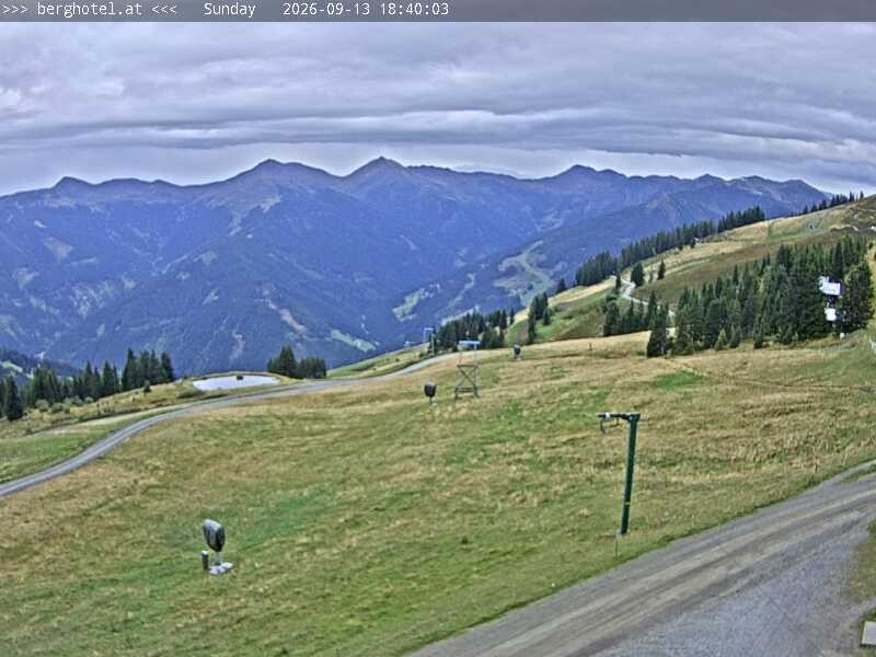 Archived image Webcam Saalbach - View from Seidl Alm