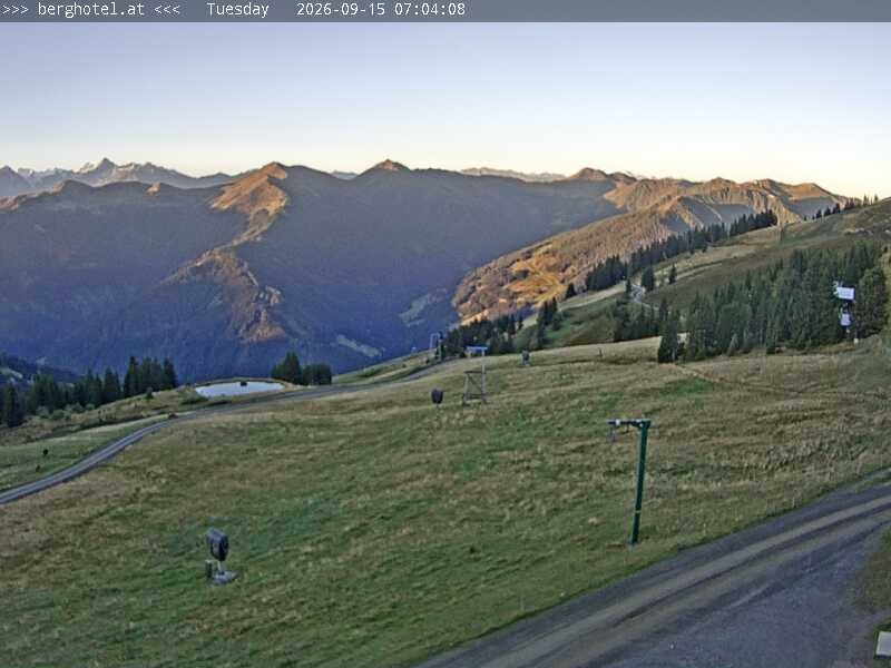 Archived image Webcam Saalbach - View from Seidl Alm