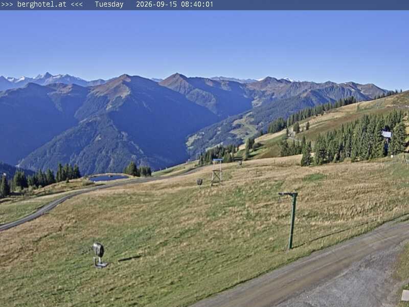 Archived image Webcam Saalbach - View from Seidl Alm