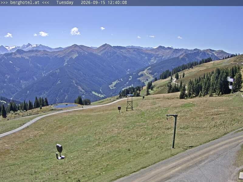 Archived image Webcam Saalbach - View from Seidl Alm