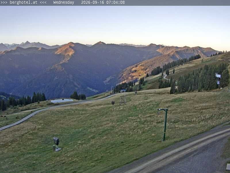 Archived image Webcam Saalbach - View from Seidl Alm