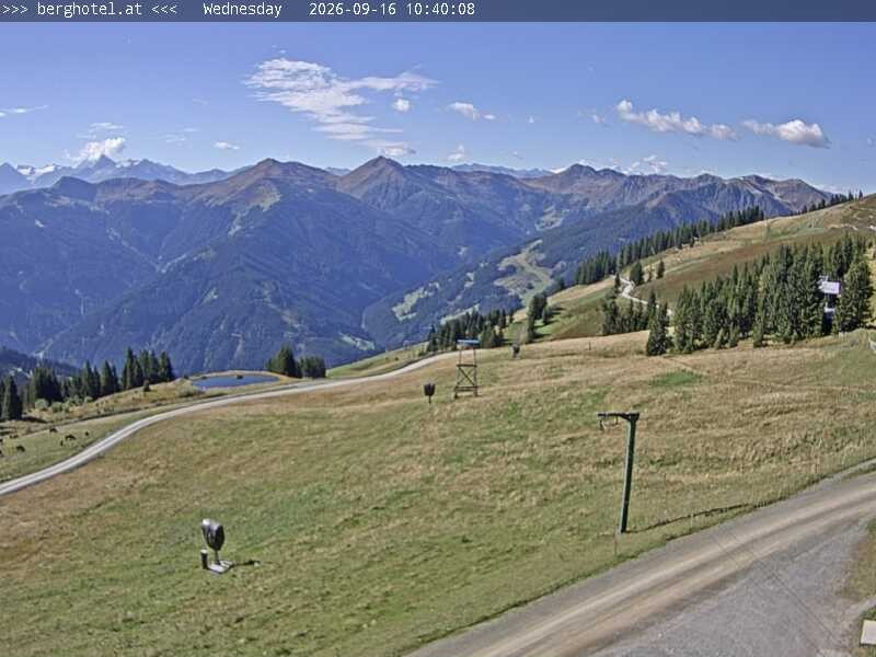 Archived image Webcam Saalbach - View from Seidl Alm
