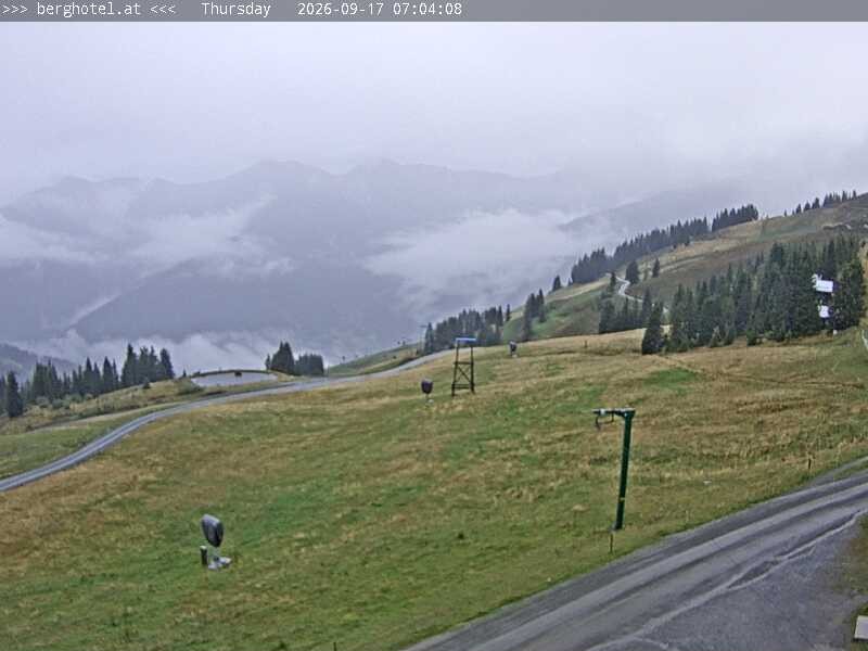 Archiv Foto Webcam Saalbach Hinterglemm - Berghotel Seidl-Alm