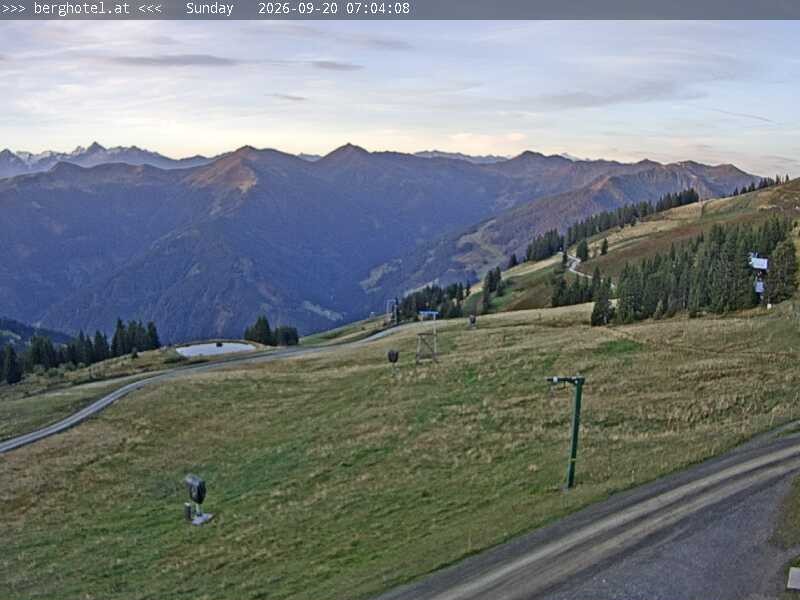 Archiv Foto Webcam Saalbach Hinterglemm - Berghotel Seidl-Alm