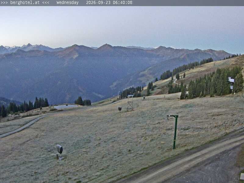 Archiv Foto Webcam Saalbach Hinterglemm - Berghotel Seidl-Alm