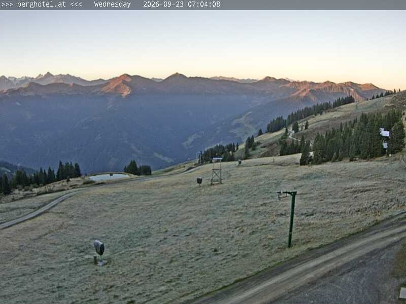 Archiv Foto Webcam Saalbach Hinterglemm - Berghotel Seidl-Alm