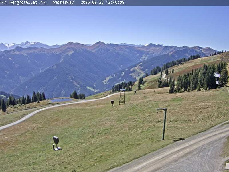 Archiv Foto Webcam Saalbach Hinterglemm - Berghotel Seidl-Alm