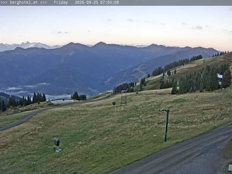 Archiv Foto Webcam Saalbach Hinterglemm - Berghotel Seidl-Alm