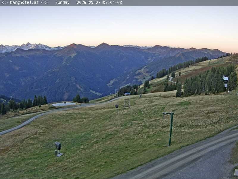 Archiv Foto Webcam Saalbach Hinterglemm - Berghotel Seidl-Alm