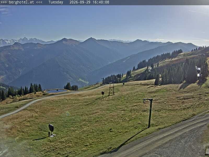 Archiv Foto Webcam Saalbach Hinterglemm - Berghotel Seidl-Alm