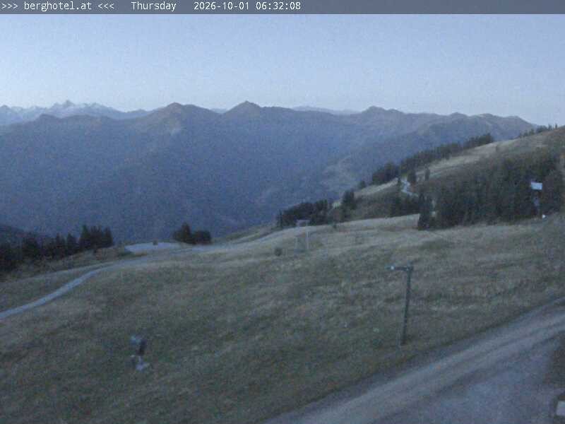 Archiv Foto Webcam Saalbach Hinterglemm - Berghotel Seidl-Alm
