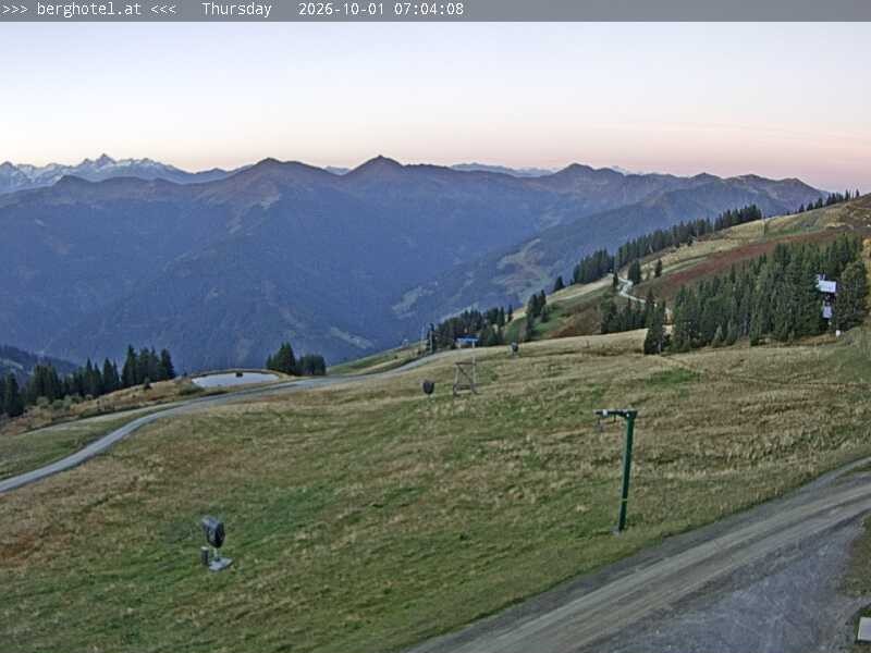 Archiv Foto Webcam Saalbach Hinterglemm - Berghotel Seidl-Alm