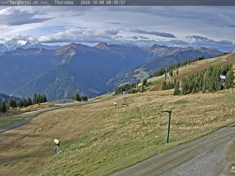 Archived image Webcam Saalbach - View from Seidl Alm