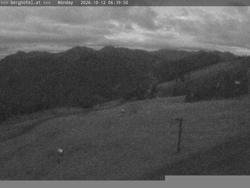 Archiv Foto Webcam Saalbach Hinterglemm - Berghotel Seidl-Alm