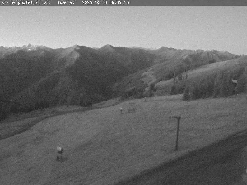 Archiv Foto Webcam Saalbach Hinterglemm - Berghotel Seidl-Alm