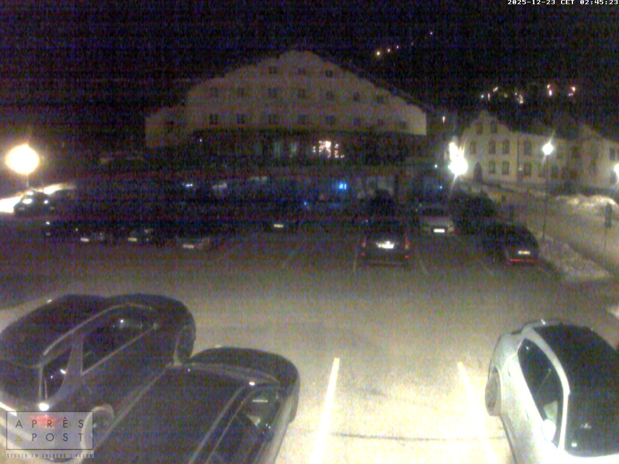 Archiv Foto Webcam Stuben am Arlberg - Blick auf das Après Post Hotel