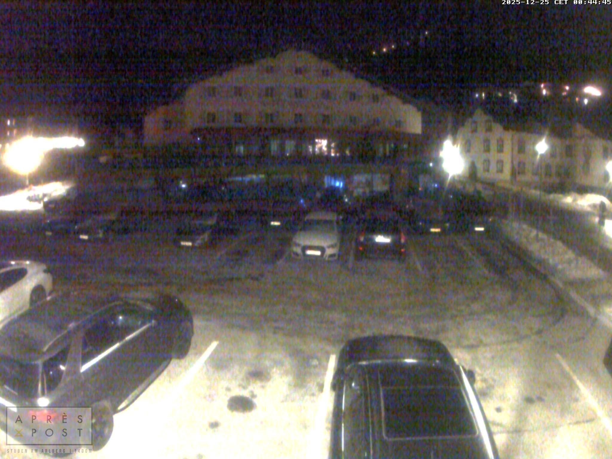 Archiv Foto Webcam Stuben am Arlberg - Blick auf das Après Post Hotel