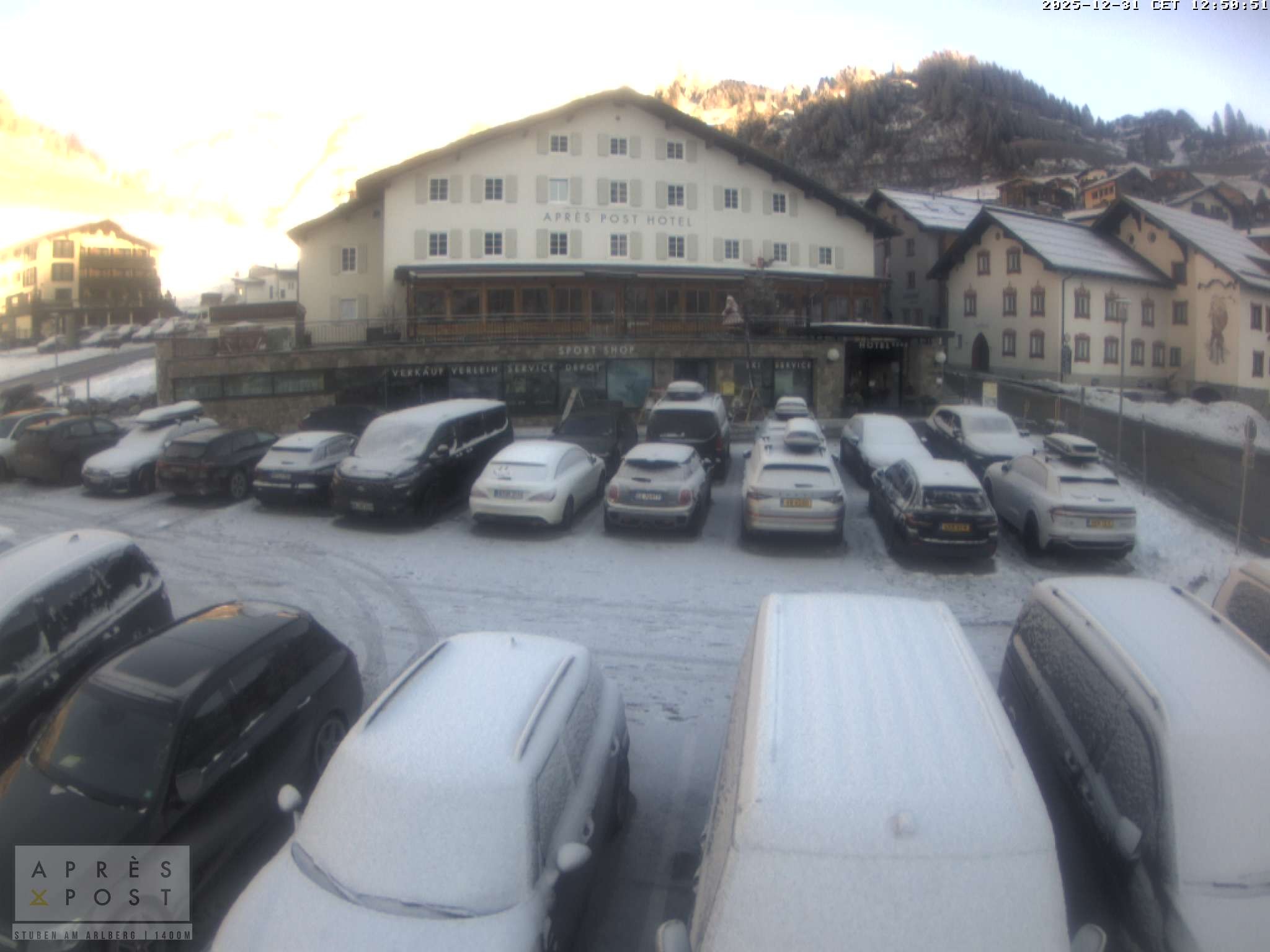 Archiv Foto Webcam Stuben am Arlberg - Blick auf das Après Post Hotel