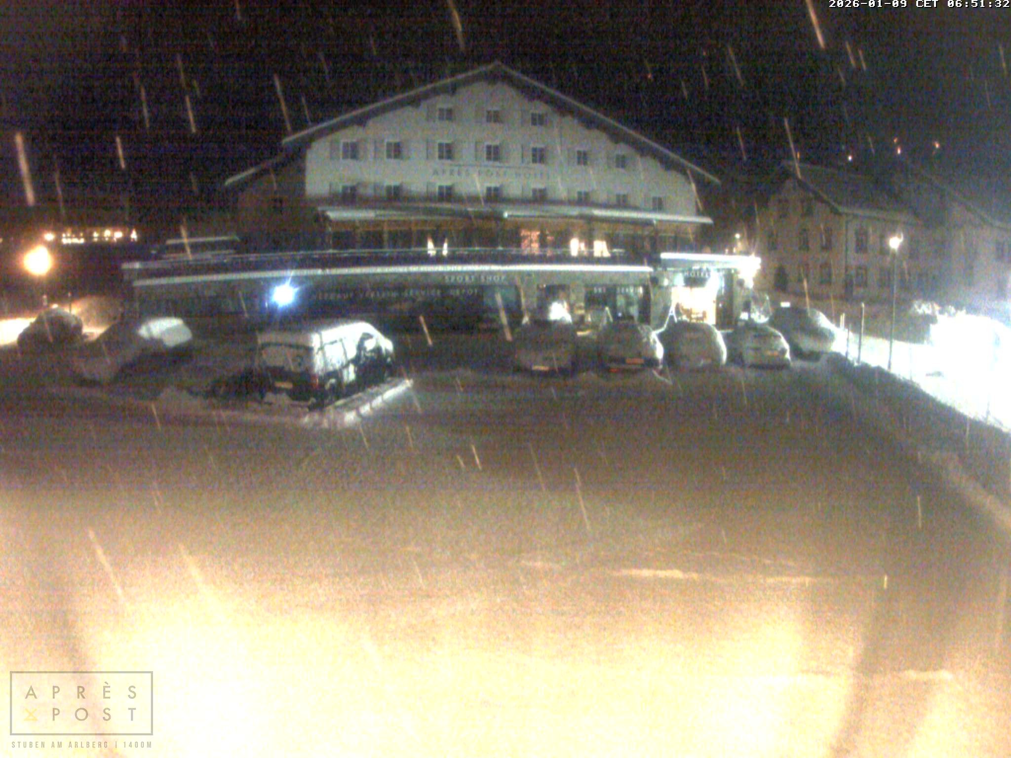 Archiv Foto Webcam Stuben am Arlberg - Blick auf das Après Post Hotel