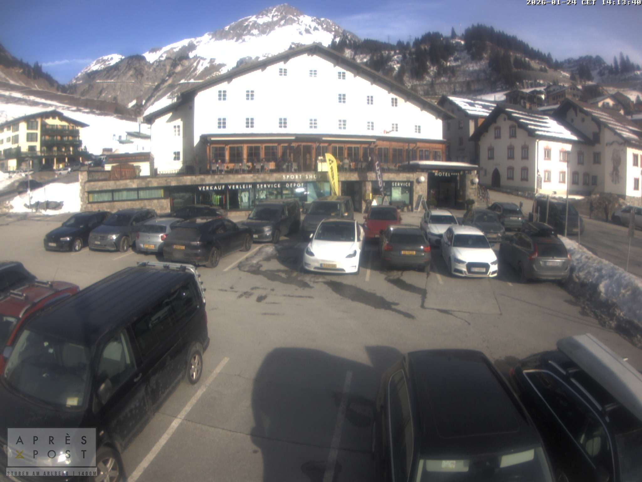 Archiv Foto Webcam Stuben am Arlberg - Blick auf das Après Post Hotel