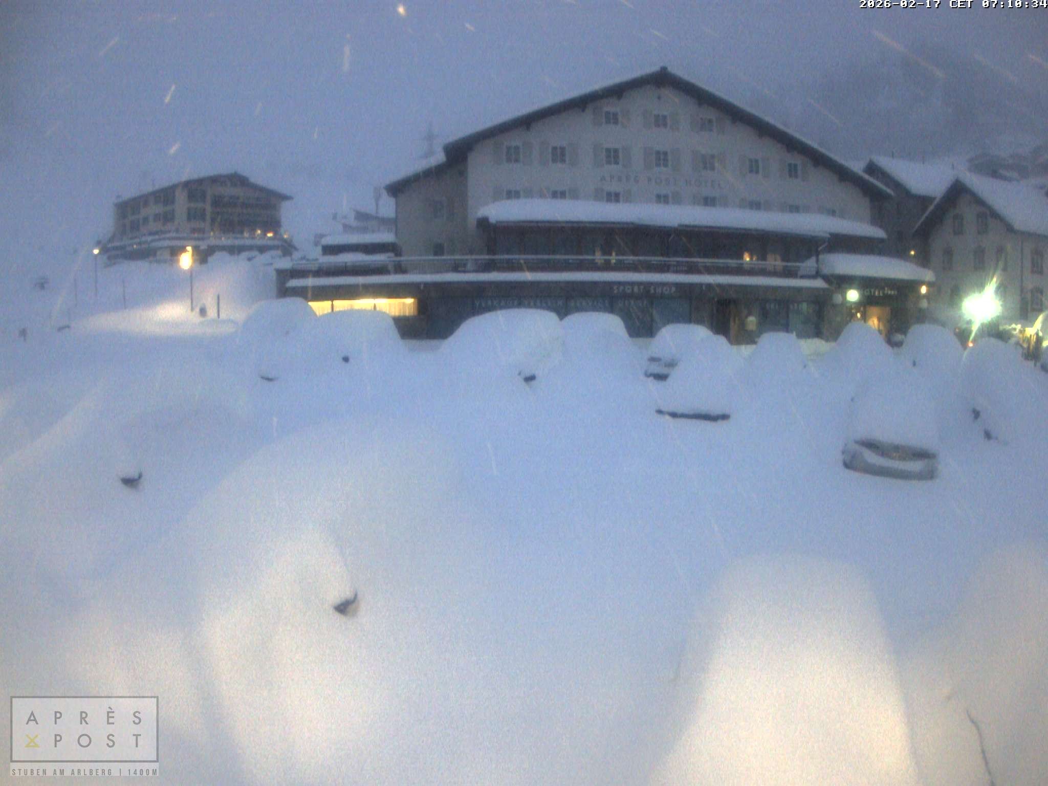 Archiv Foto Webcam Stuben am Arlberg - Blick auf das Après Post Hotel