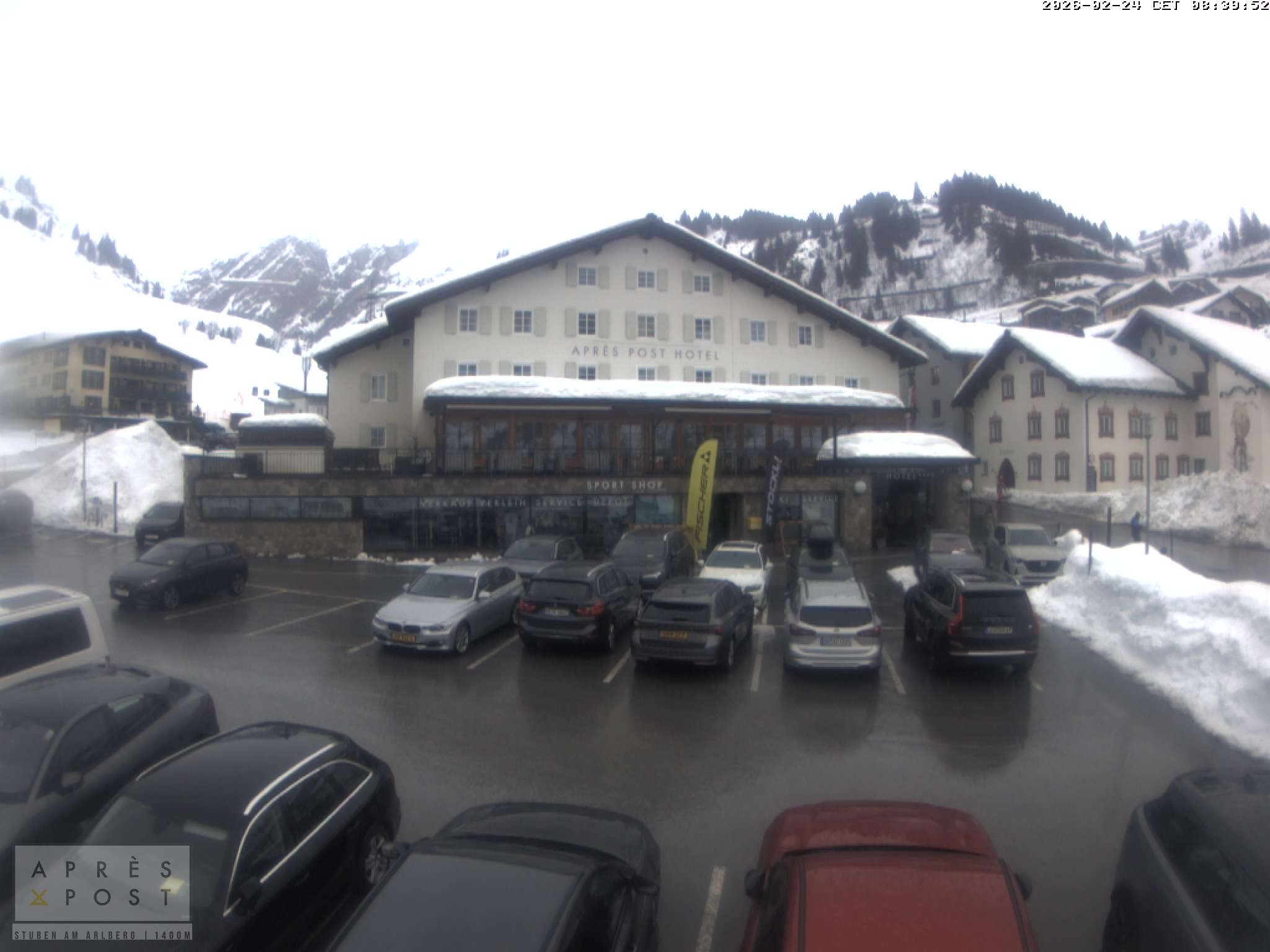 Archiv Foto Webcam Stuben am Arlberg - Blick auf das Après Post Hotel