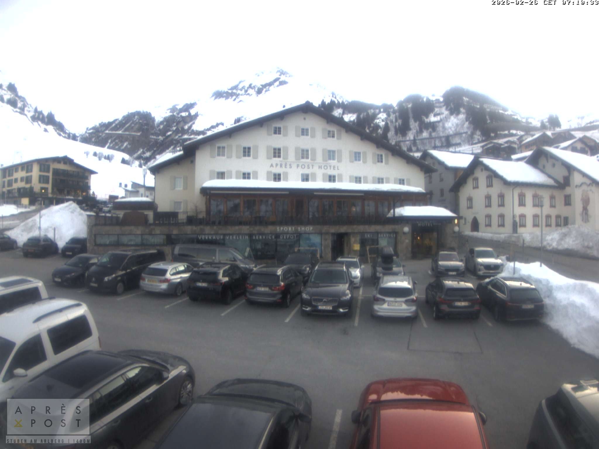 Archiv Foto Webcam Stuben am Arlberg - Blick auf das Après Post Hotel