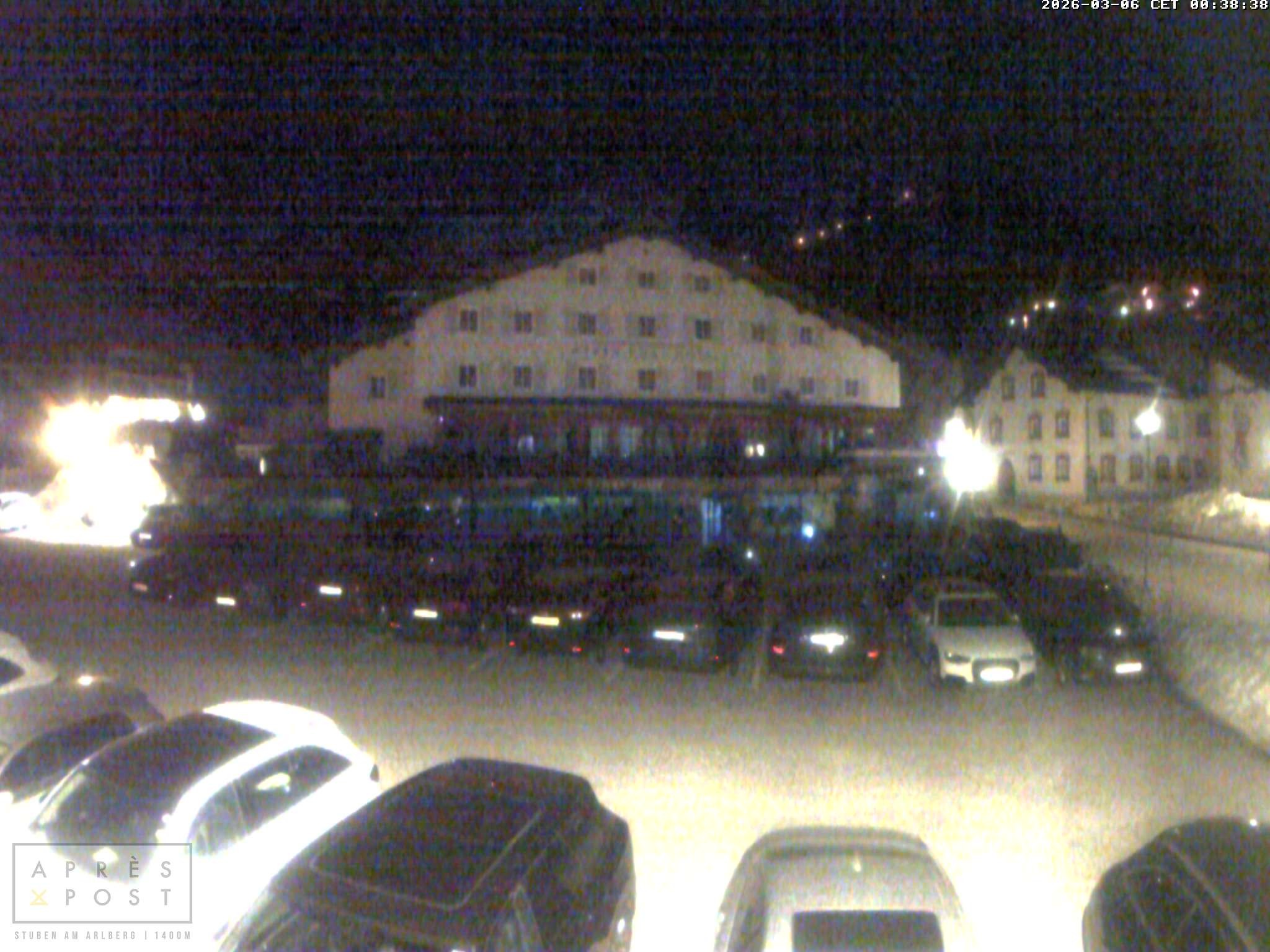 Archiv Foto Webcam Stuben am Arlberg - Blick auf das Après Post Hotel
