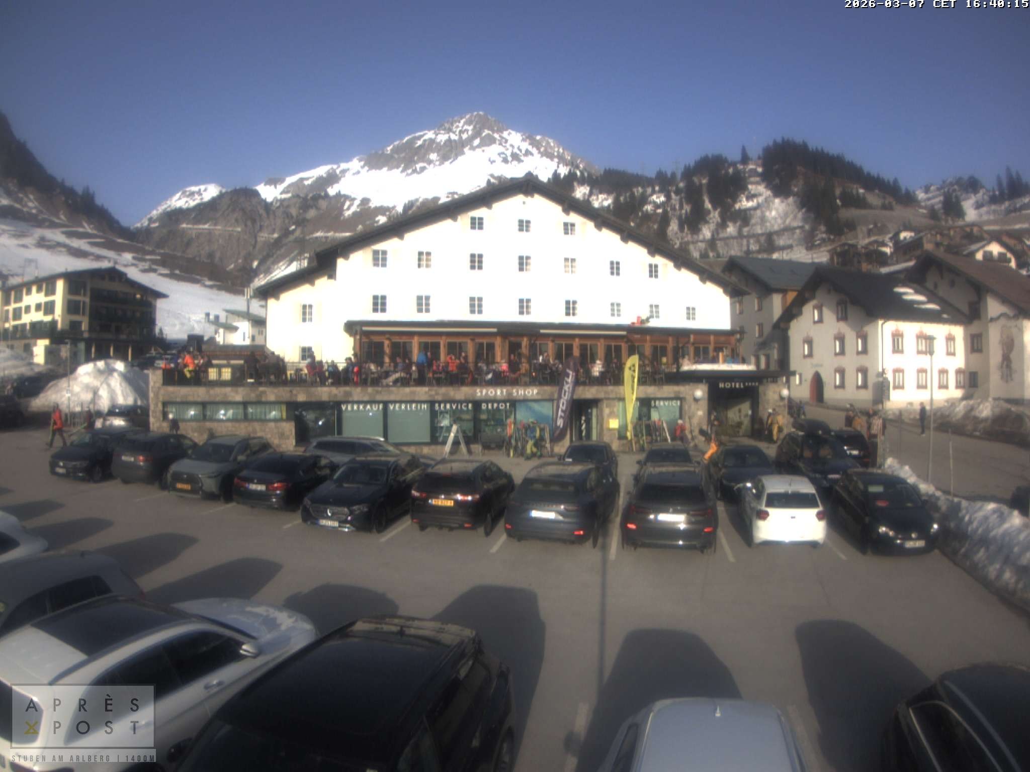 Archiv Foto Webcam Stuben am Arlberg - Blick auf das Après Post Hotel
