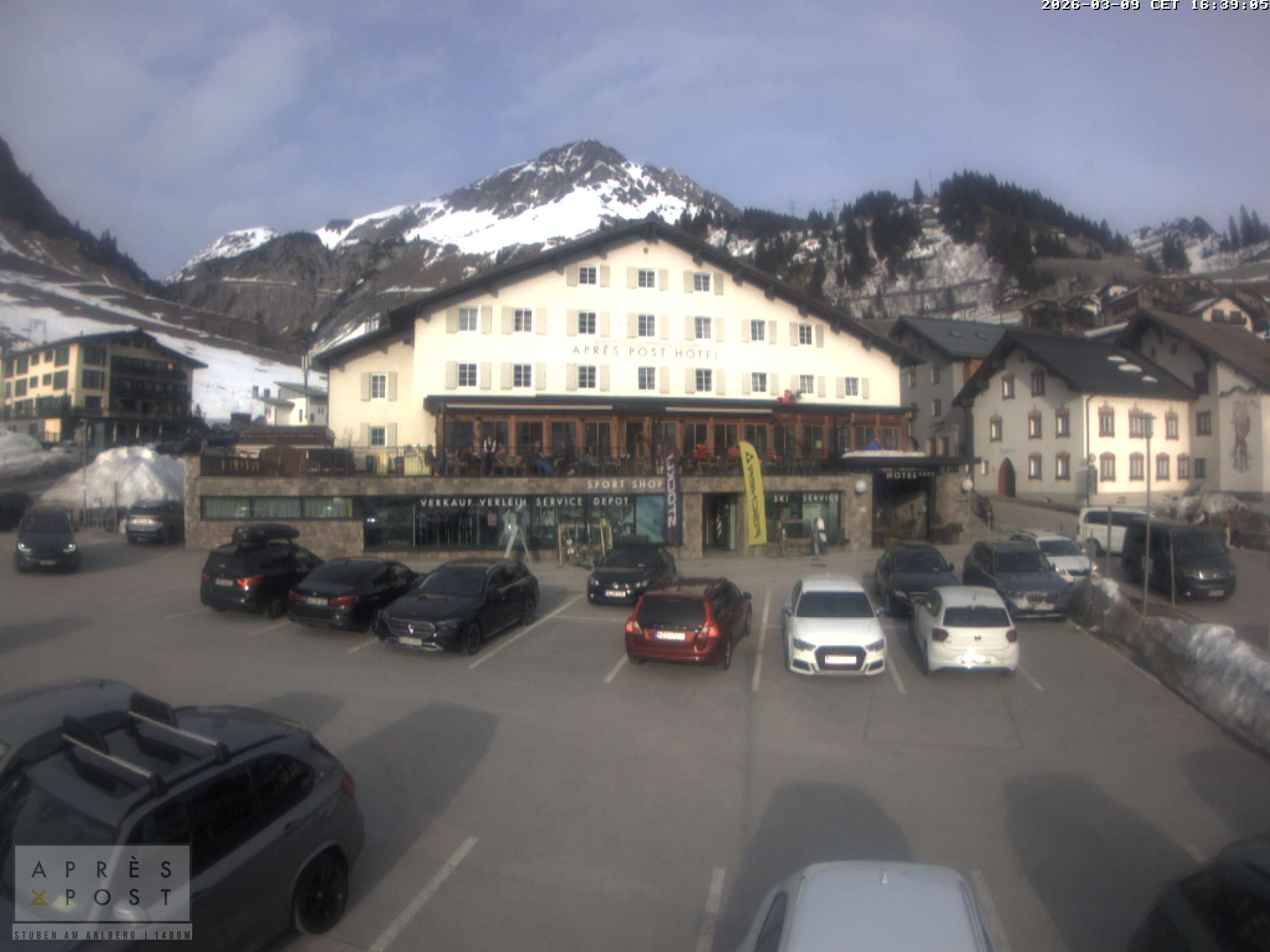 Archiv Foto Webcam Stuben am Arlberg - Blick auf das Après Post Hotel