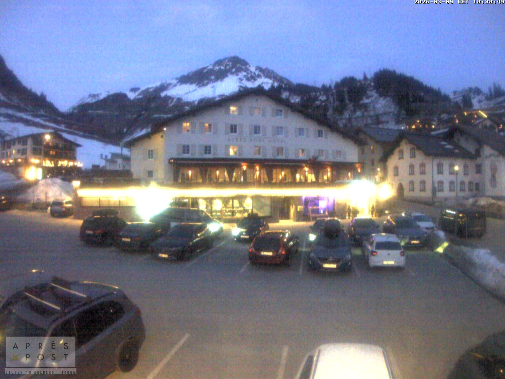 Archiv Foto Webcam Stuben am Arlberg - Blick auf das Après Post Hotel