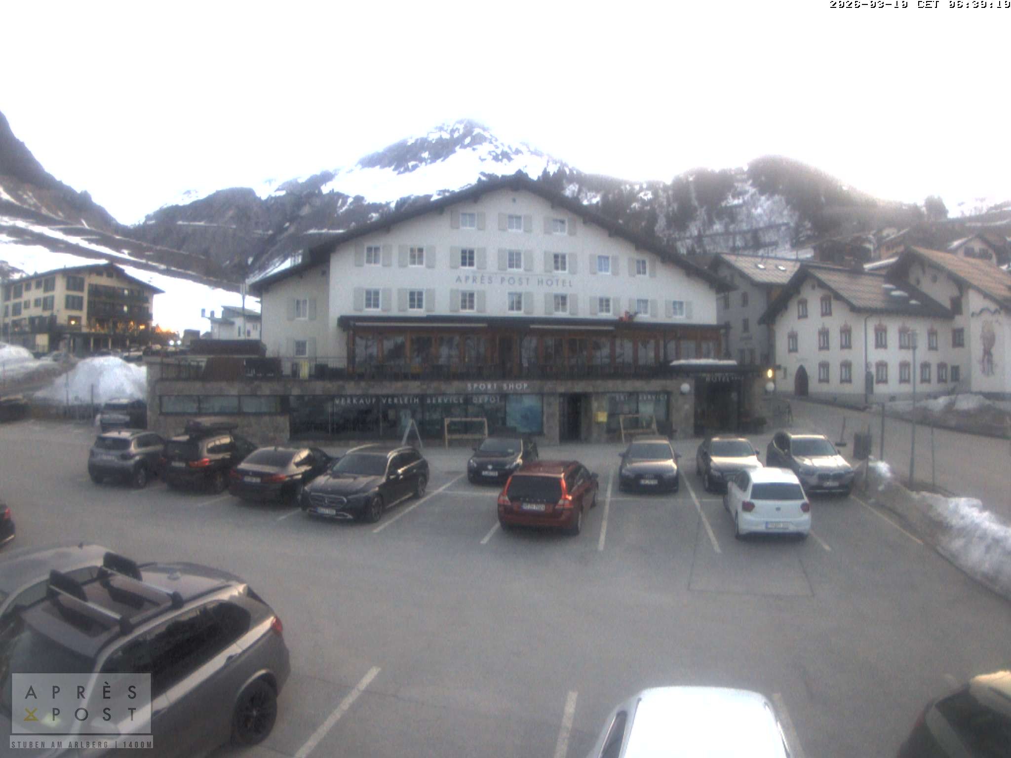Archiv Foto Webcam Stuben am Arlberg - Blick auf das Après Post Hotel