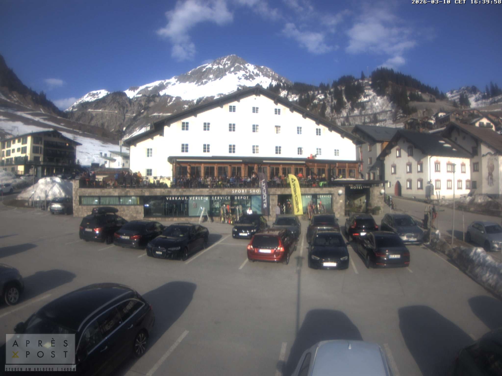 Archiv Foto Webcam Stuben am Arlberg - Blick auf das Après Post Hotel