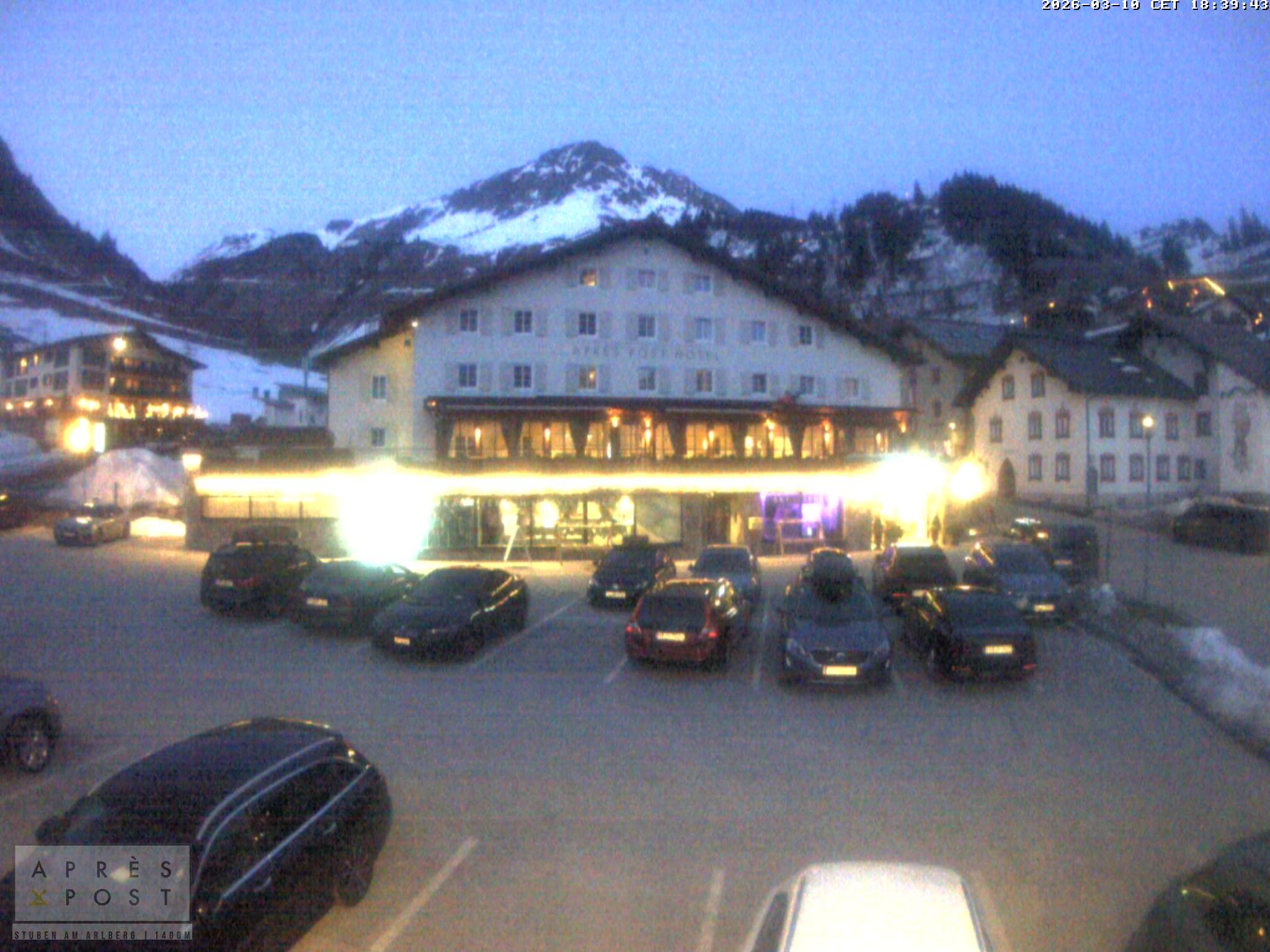 Archiv Foto Webcam Stuben am Arlberg - Blick auf das Après Post Hotel