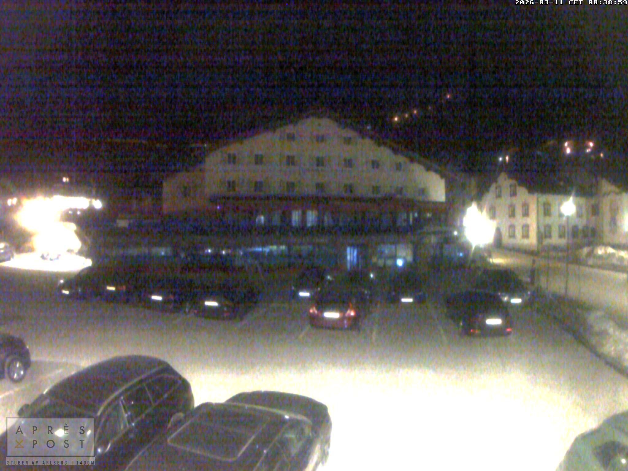 Archiv Foto Webcam Stuben am Arlberg - Blick auf das Après Post Hotel