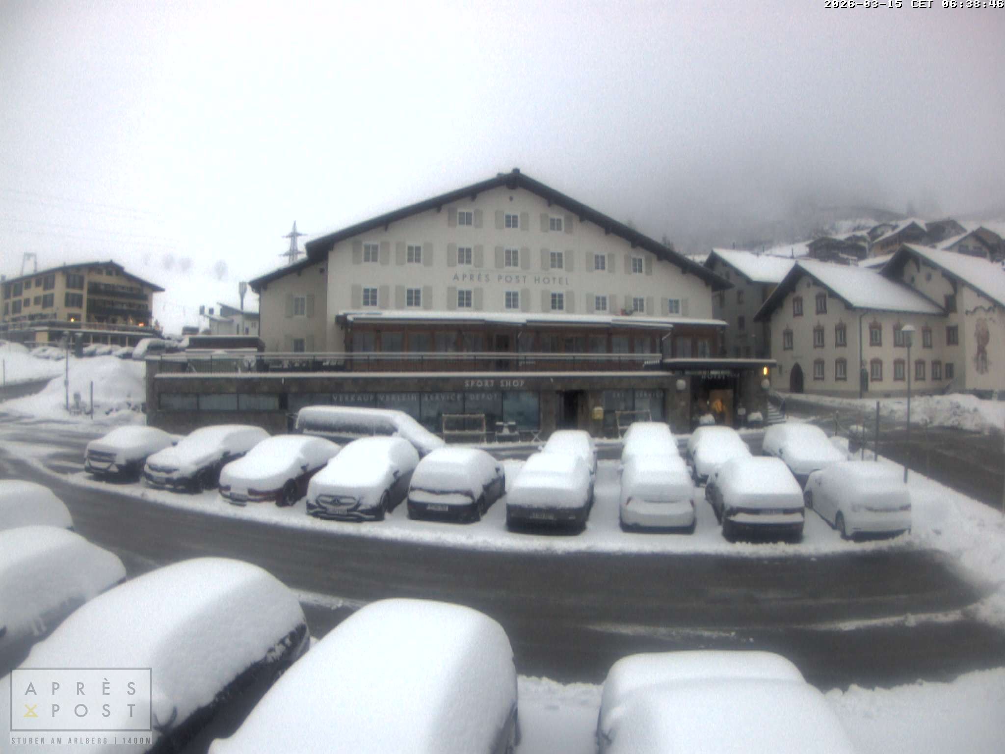 Archiv Foto Webcam Stuben am Arlberg - Blick auf das Après Post Hotel