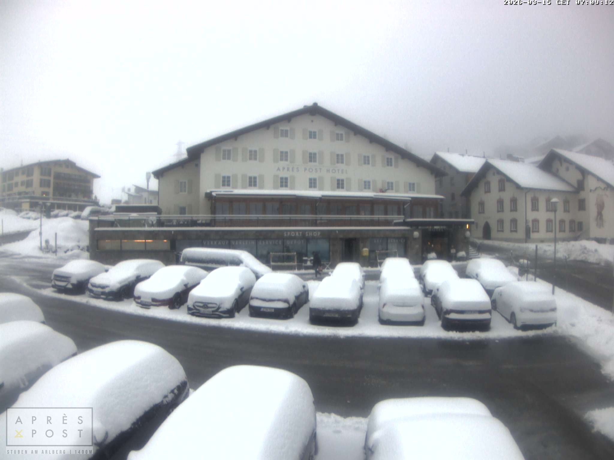 Archiv Foto Webcam Stuben am Arlberg - Blick auf das Après Post Hotel