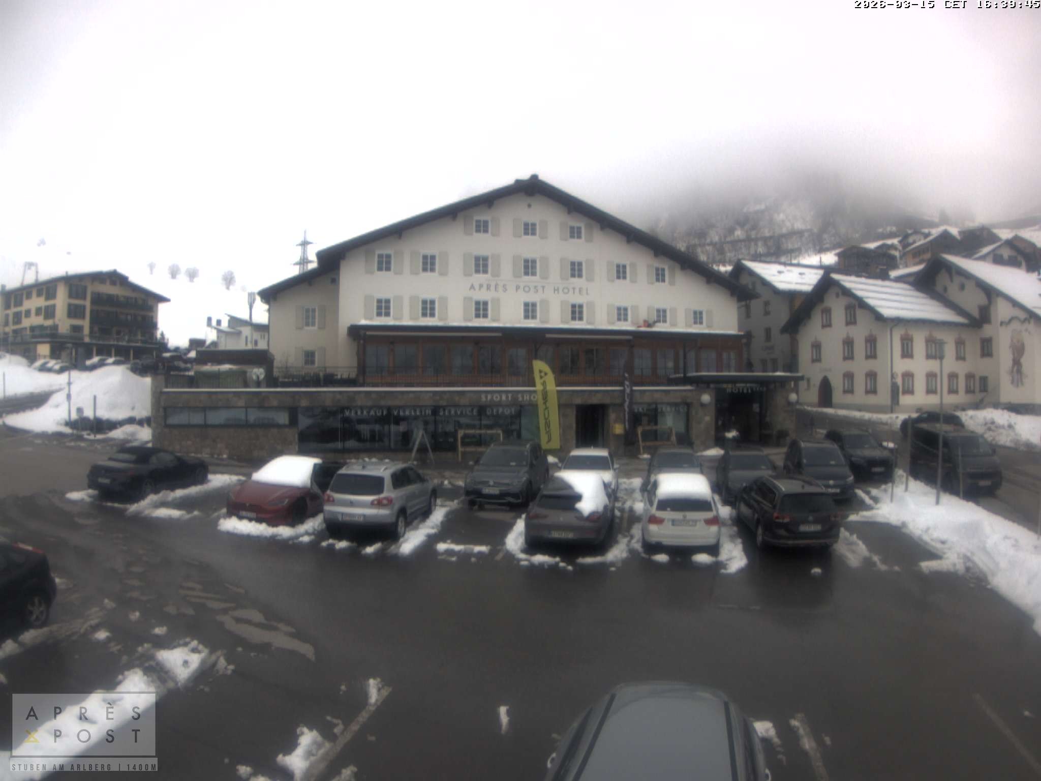 Archiv Foto Webcam Stuben am Arlberg - Blick auf das Après Post Hotel
