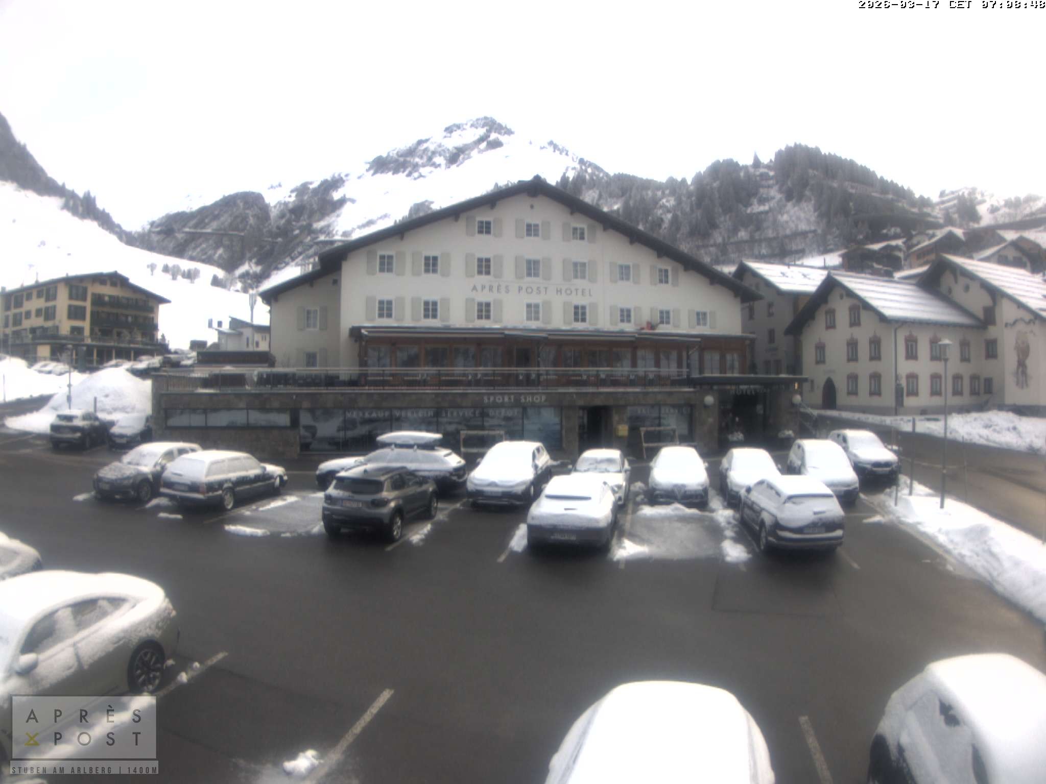 Archiv Foto Webcam Stuben am Arlberg - Blick auf das Après Post Hotel