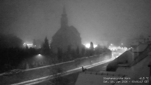 Archiv Foto Webcam Stephanskirche in Horn - Niederösterreich