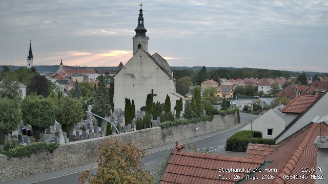 Archived image Webcam St Stephan's Church in Horn (Lower Austria)