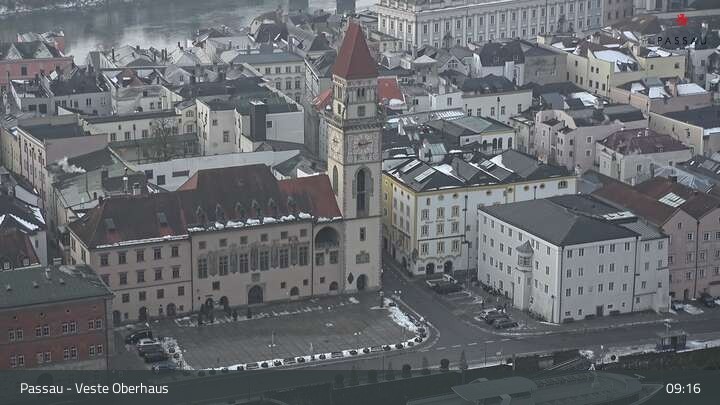 Archiv Foto Webcam Passau: Blick von der Veste Oberhaus auf Donau und Altstadt