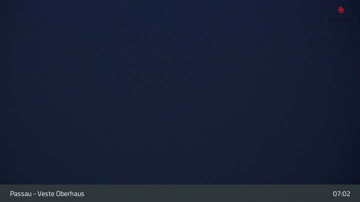 Archiv Foto Webcam Passau: Blick von der Veste Oberhaus auf Donau und Altstadt