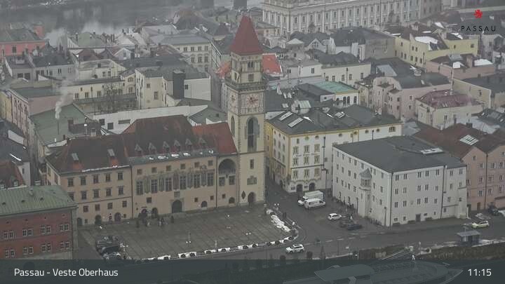 Archiv Foto Webcam Passau: Blick von der Veste Oberhaus auf Donau und Altstadt