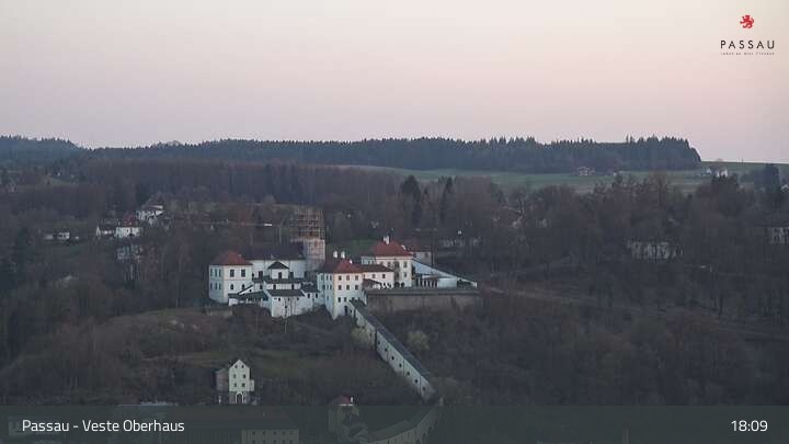 Archived image Webcam Passau: View from Veste Oberhaus